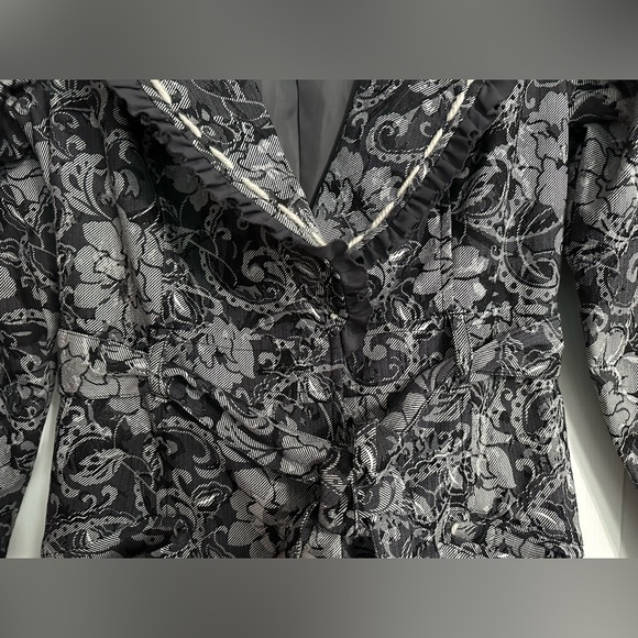 Anthropologie Nick and Mo Vintage inspired knee length coat - Size Medium - Picture 4 of 10